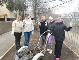 в субботу, 5 апреля, в нашем детском саду прошел городской субботник в субботу, 5 апреля, в нашем детском саду прошел городской субботник.